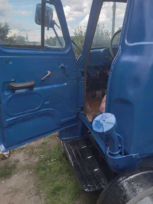 Автомобіль з цистерною  ГАЗ