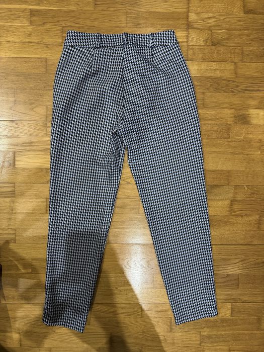 Класичний костюм