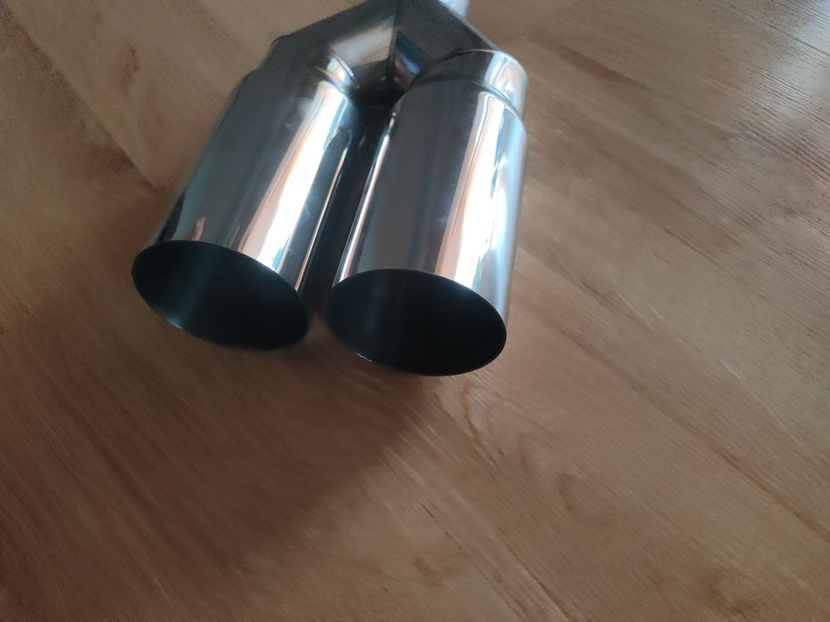 Końcówka wydechu nierdzewna 63mm