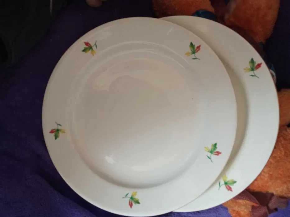 Набор для торта (1 блюдо + 6 десертных тарелок) + 2 новых  блюда Ø30см