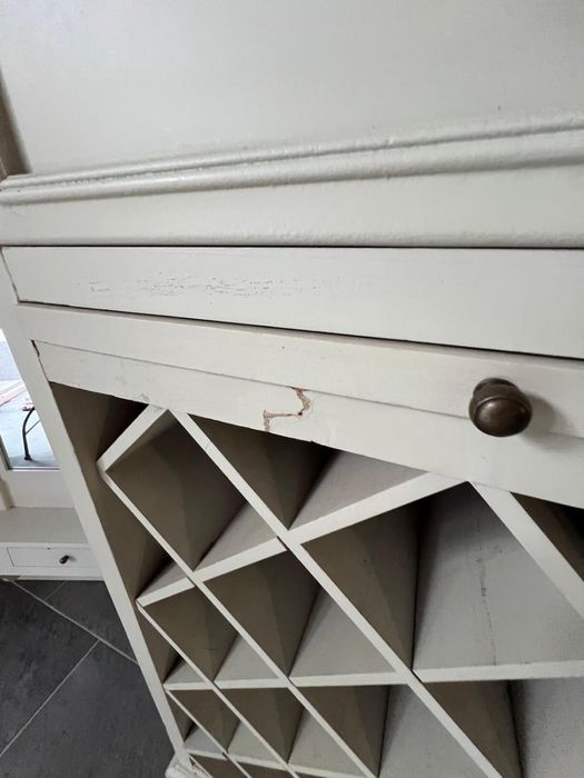 Winiarnia regał na wino i lustro komplet mebli