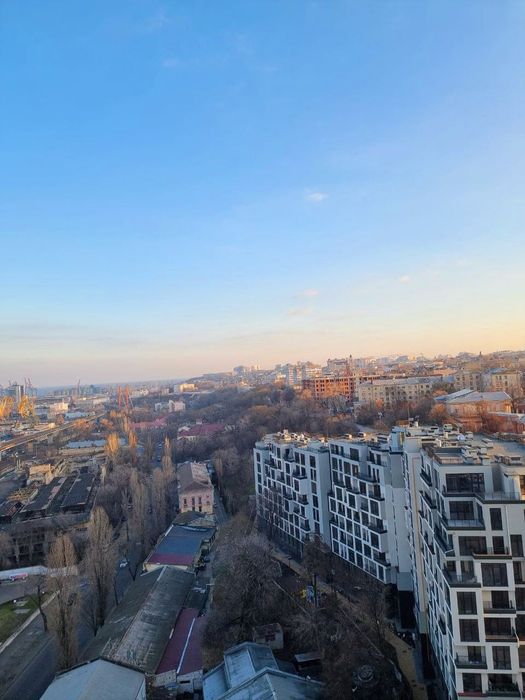 Квартира в центре города с видом на город Новый дом ITOWN Центр АШ