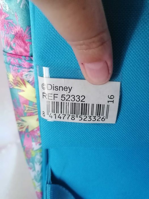Mochila grande com a Anna e Elsa, da Frozen, nova com etiqueta