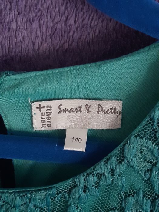 Elegancka dziewczęca sukienka C&A