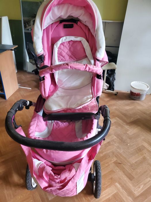 Продам  коляску 2 в 1 KARRERA