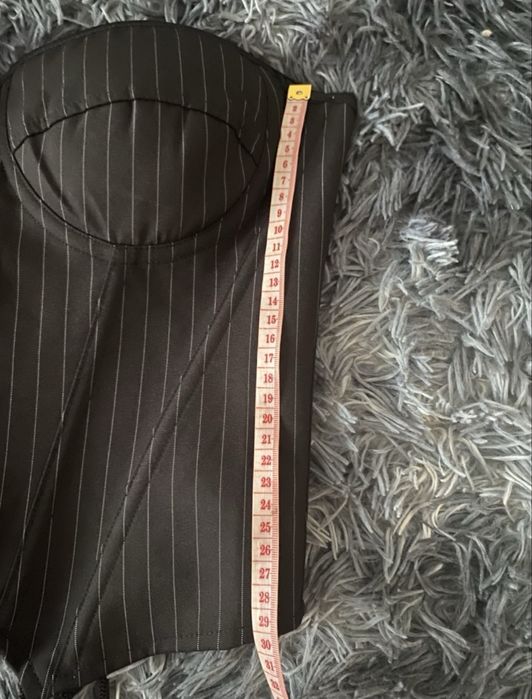 Корсет чоний стильний