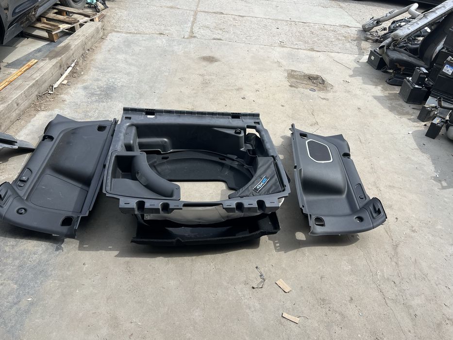 Boczek wneka kola jeep grand cherokee wl 4xe