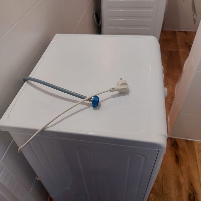 Pralka Indesit EWD 61083