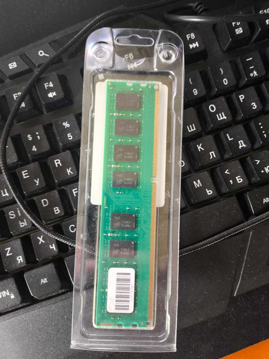 Оперативна пам'ять Crucial 16Gb DDR3L-1600 (CT204864BD160B)