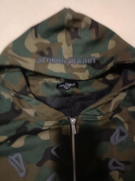 Bluza broken planet