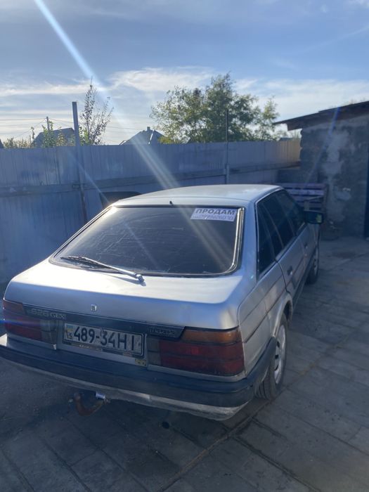 Автомобиль Mazda 626