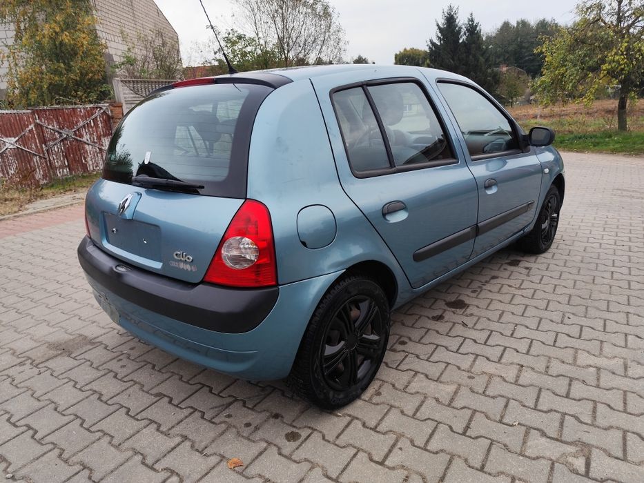 Renault Clio 05 rok klima