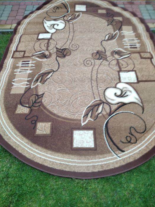 Продам палац в доброму стані