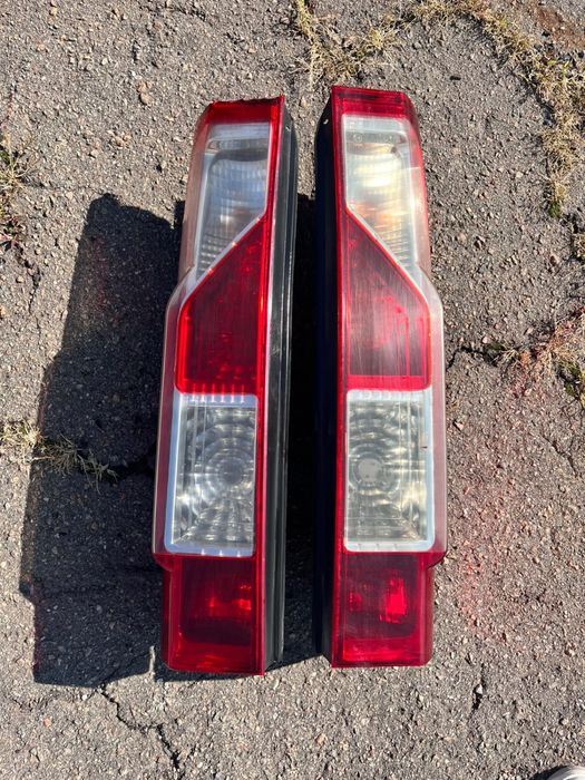 Задние фонари Renault Master 3