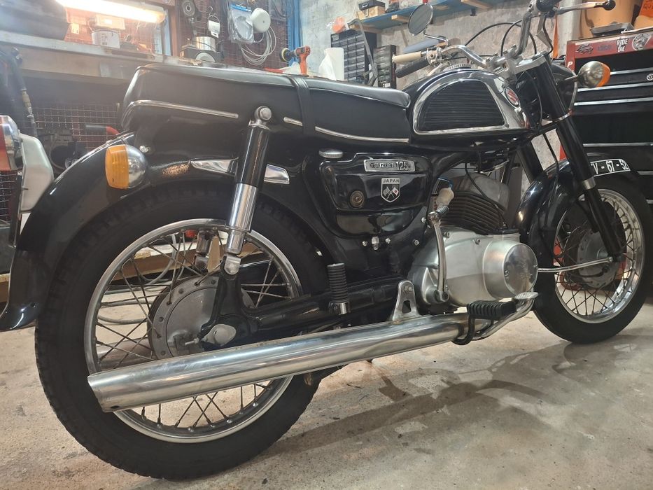 Vendo clássica Suzuki k 125