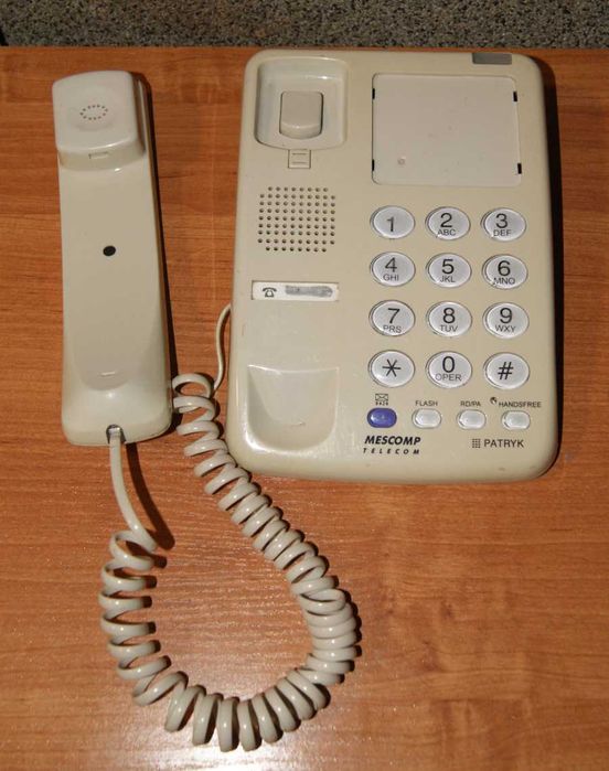 Telefon stacjonarny przewodowy Eltra Model AT-130