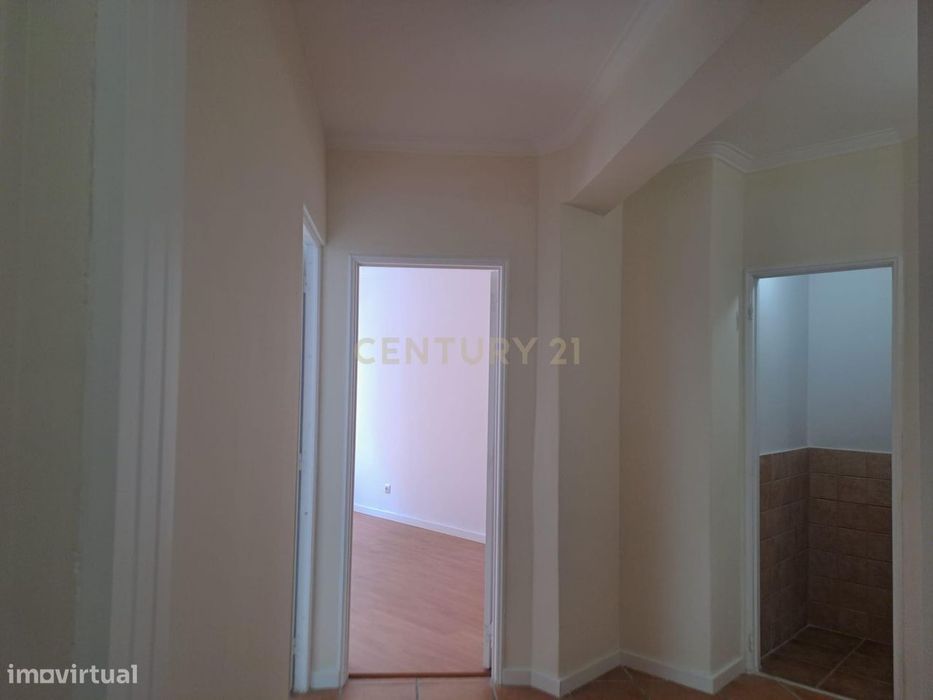 Apartamento T2 - Tapada das Merçês