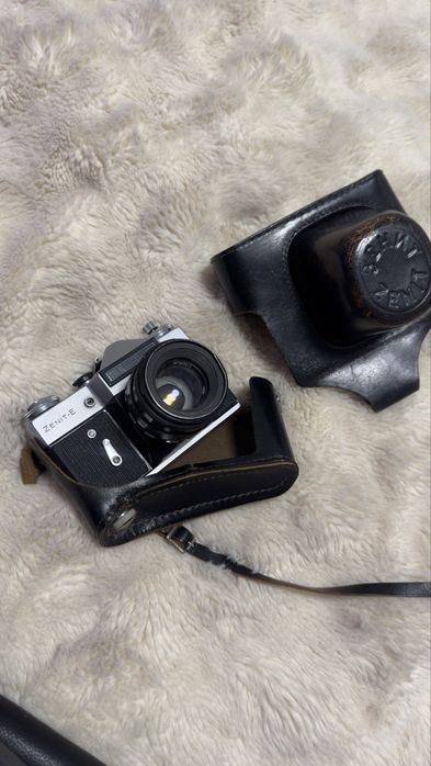 Zenit-E + об’єктив + шкіряний чохол