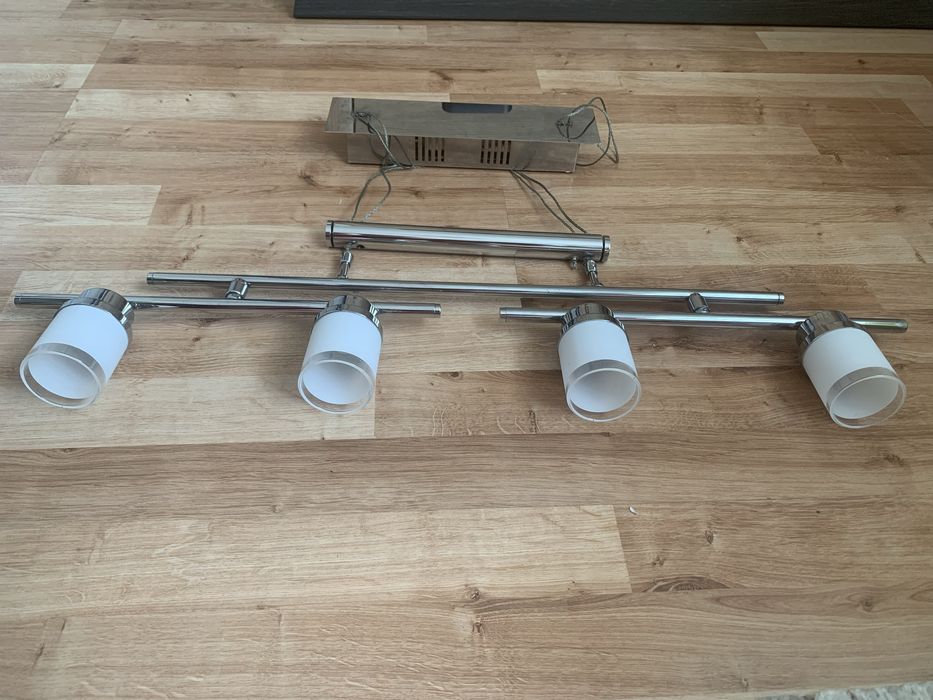 Lampa sufitowa 4- puntowa