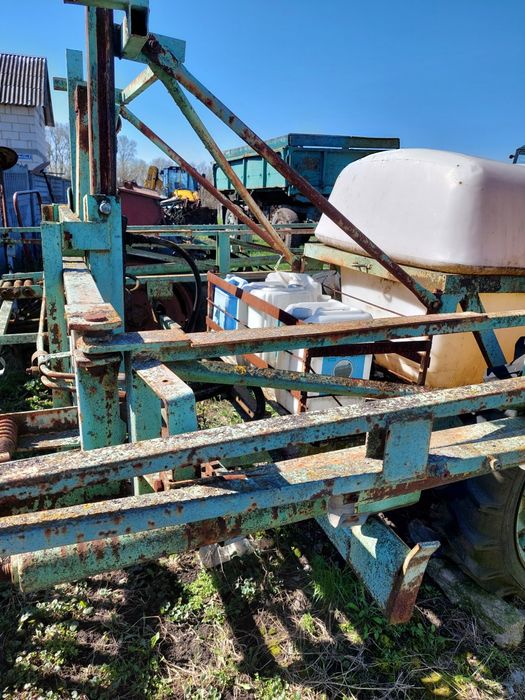 Оприскувач 18м на 2т