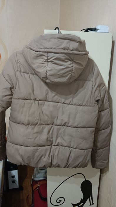 Продам курточку жіночу демисезон m-s