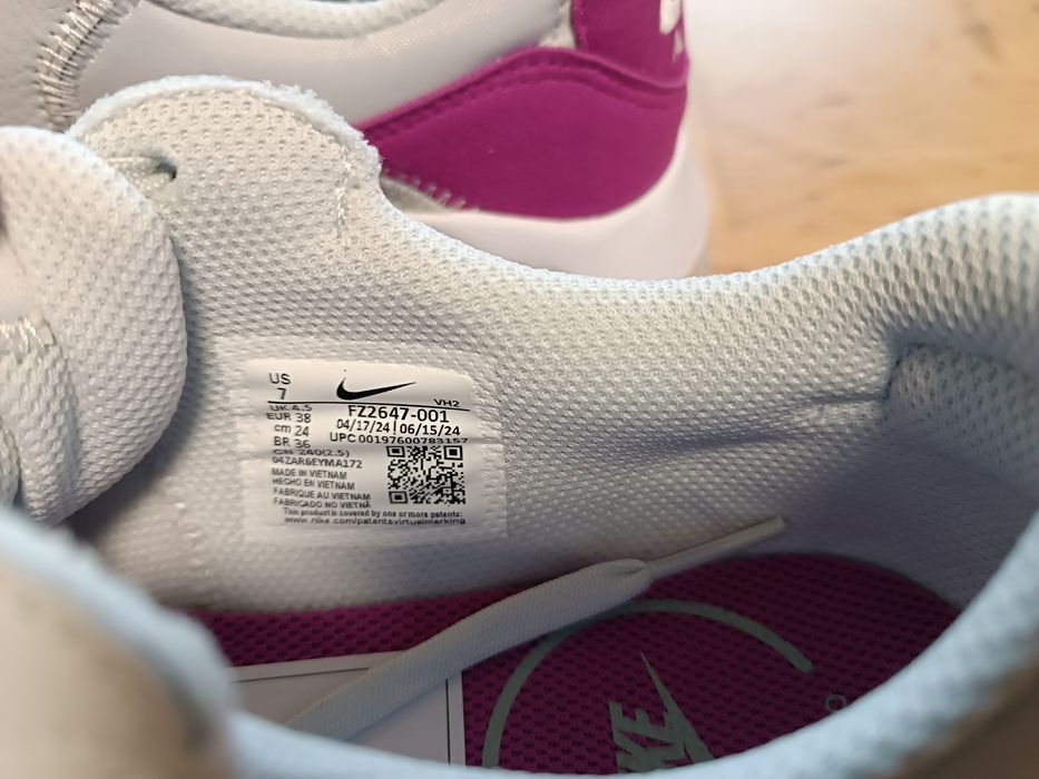 Buty Nike Air Max Excee rozm. 38