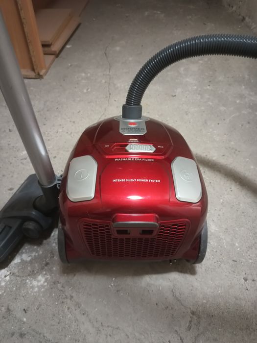 Odkurzacz Hoover  Cichy regulacja  sania