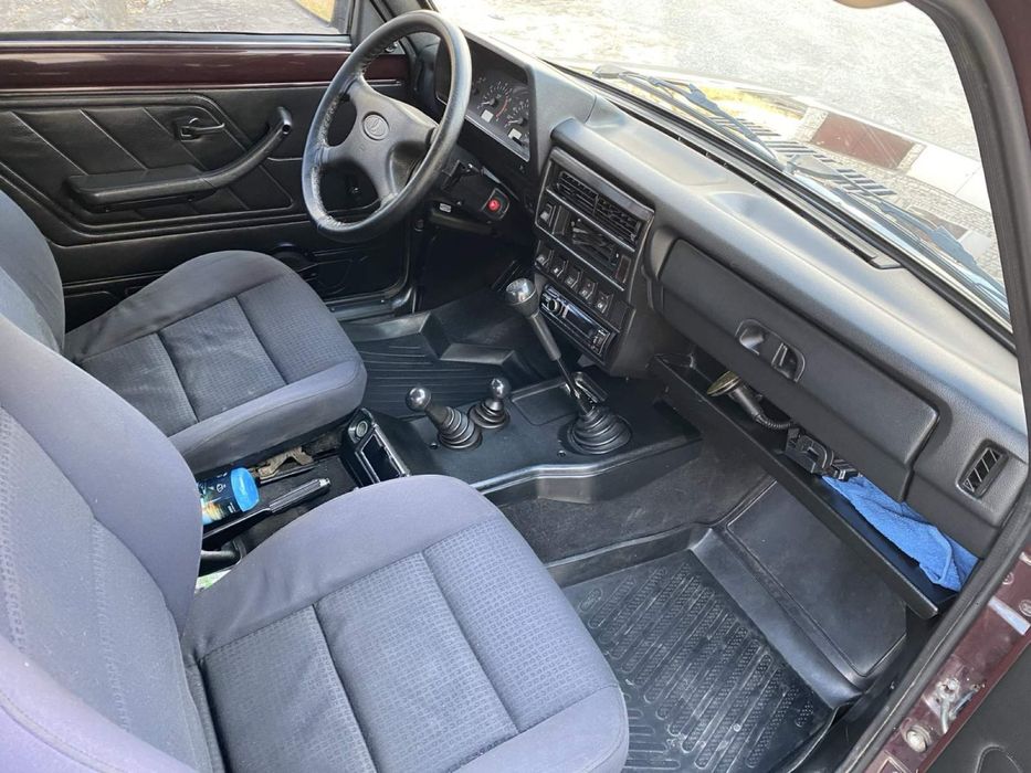 Нива 21214 2010рік