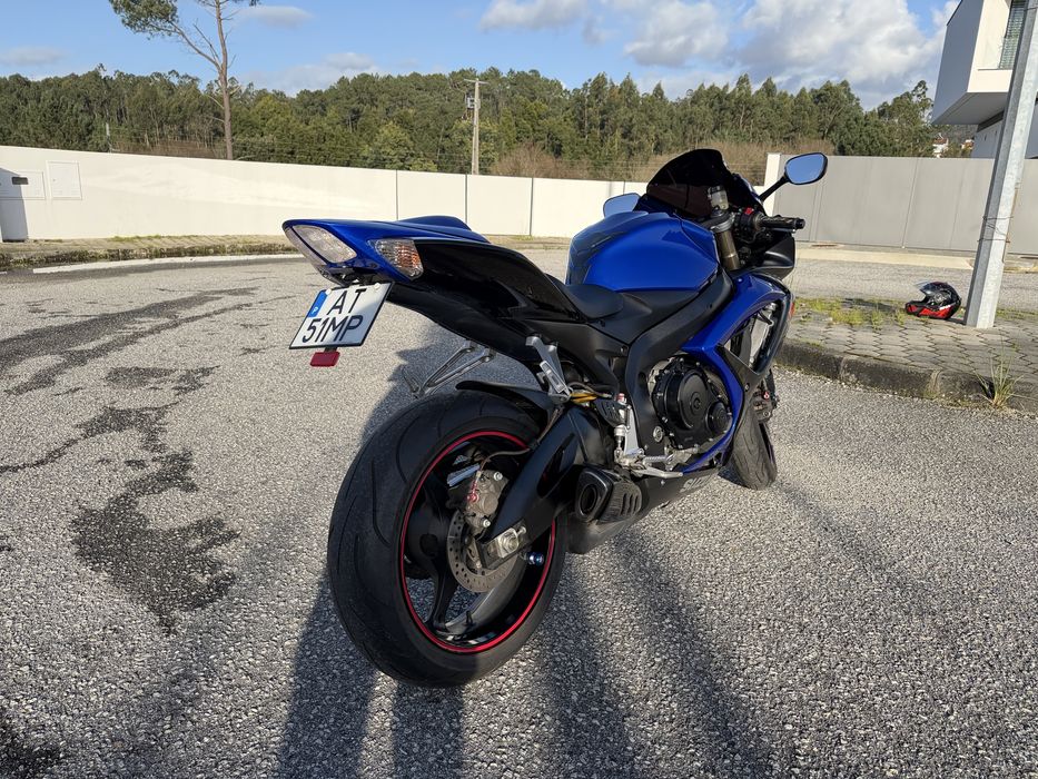 SUZUKI GSX-R  K7 nova