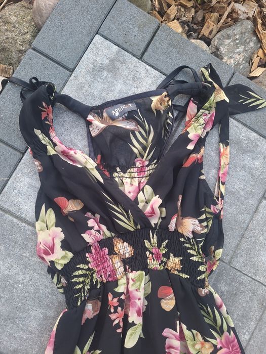 Sukienka letnia dluga
