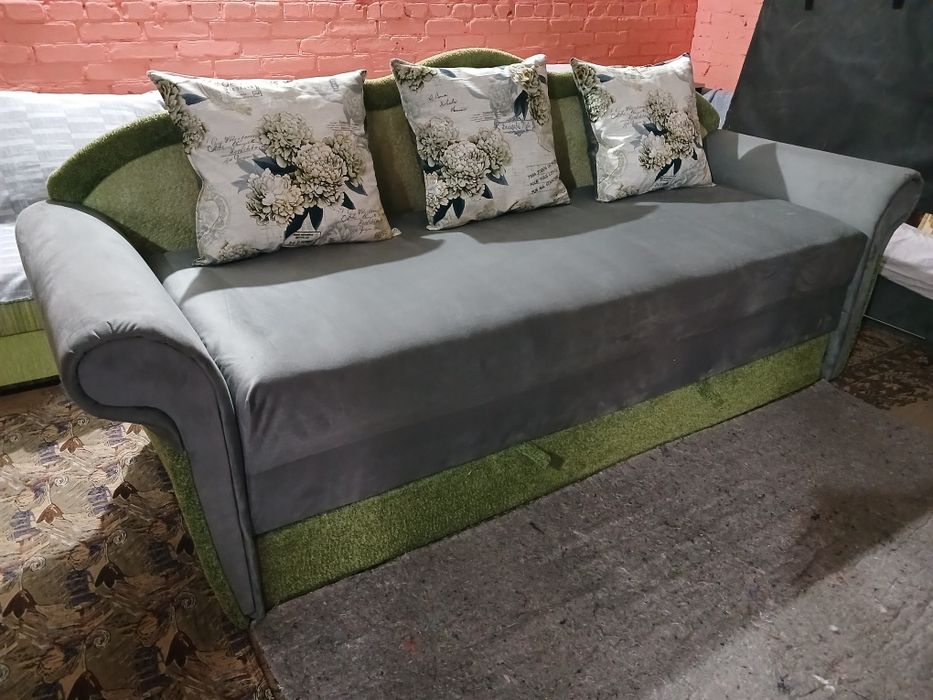 Продам диван софа