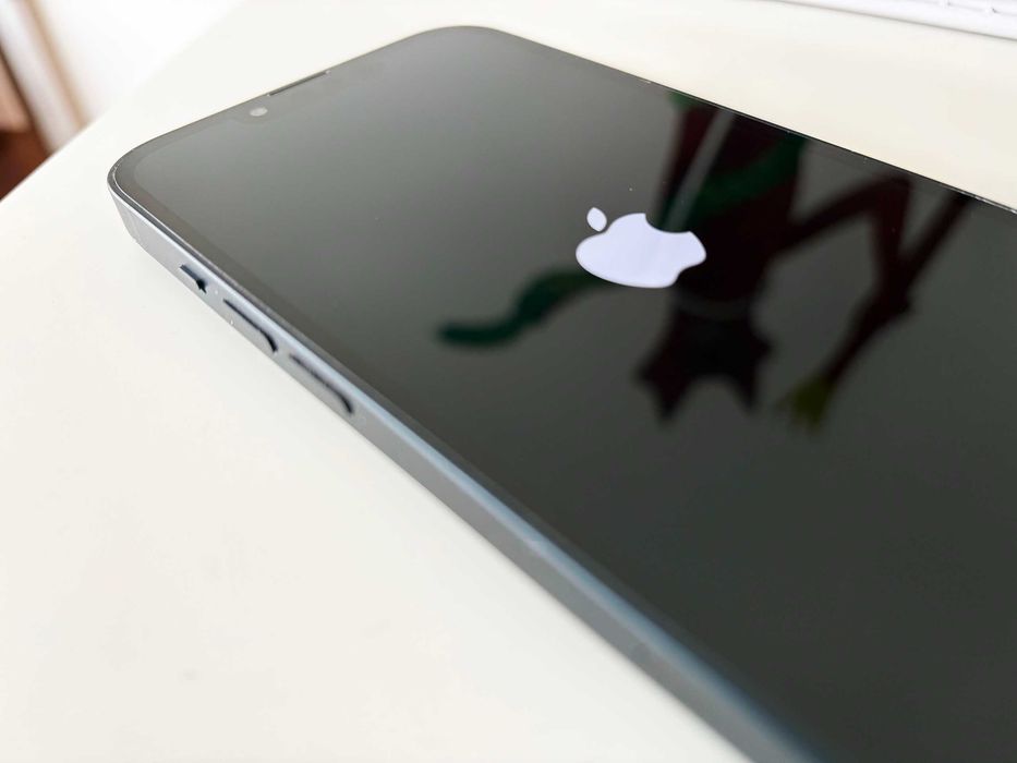 iPhone 13 desbloqueado