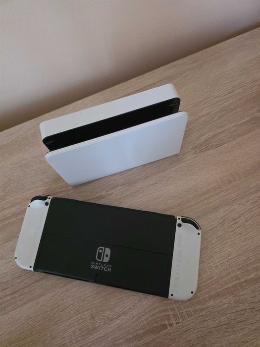 Konsola nintendo switch oled