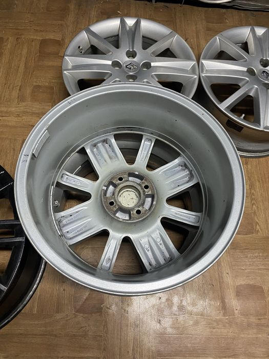 Діски 4 100R17 Renault Nissan