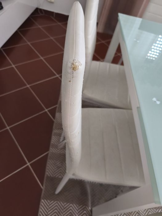 Mesa vidro com 6 cadeiras a