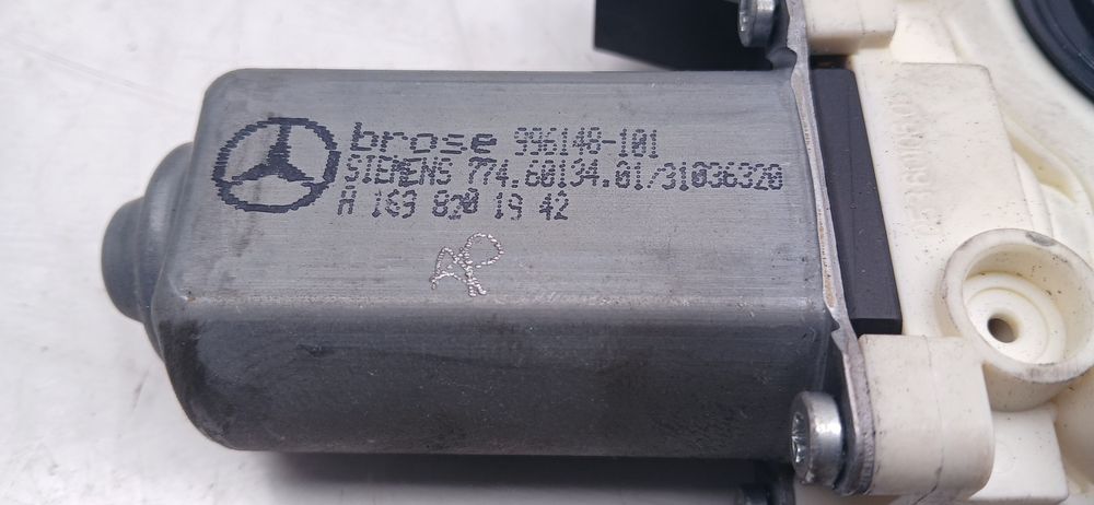 Motor vidro trás esquerdo MERCEDES-BENZ Classe A (W169)