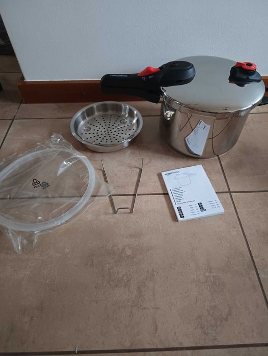 Amazon Basics Stal nierdzewna Szybkowar z parowarem, 6 litrów, NOWY