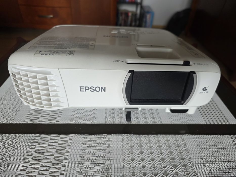 Projektor Epson EH TW750