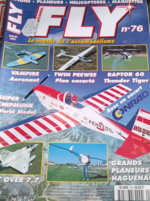 8 Revistas da Fly International