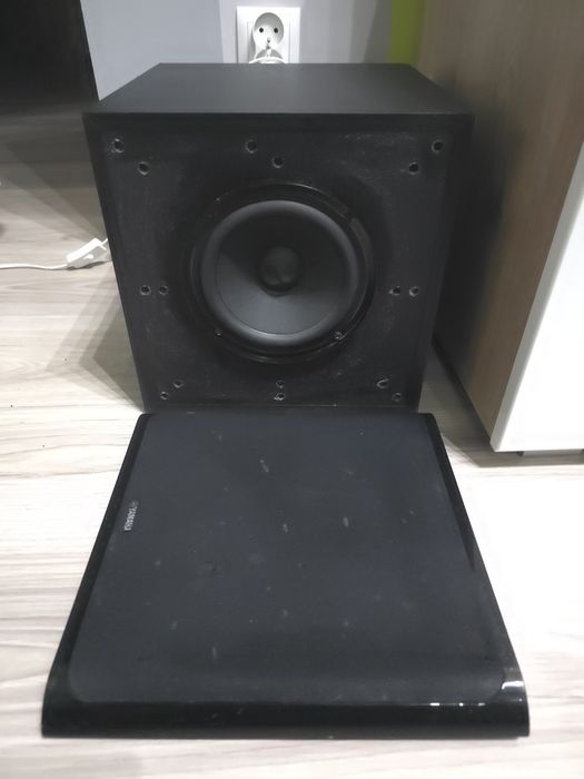 Yamaha HTR 2071 + NS-SWP40