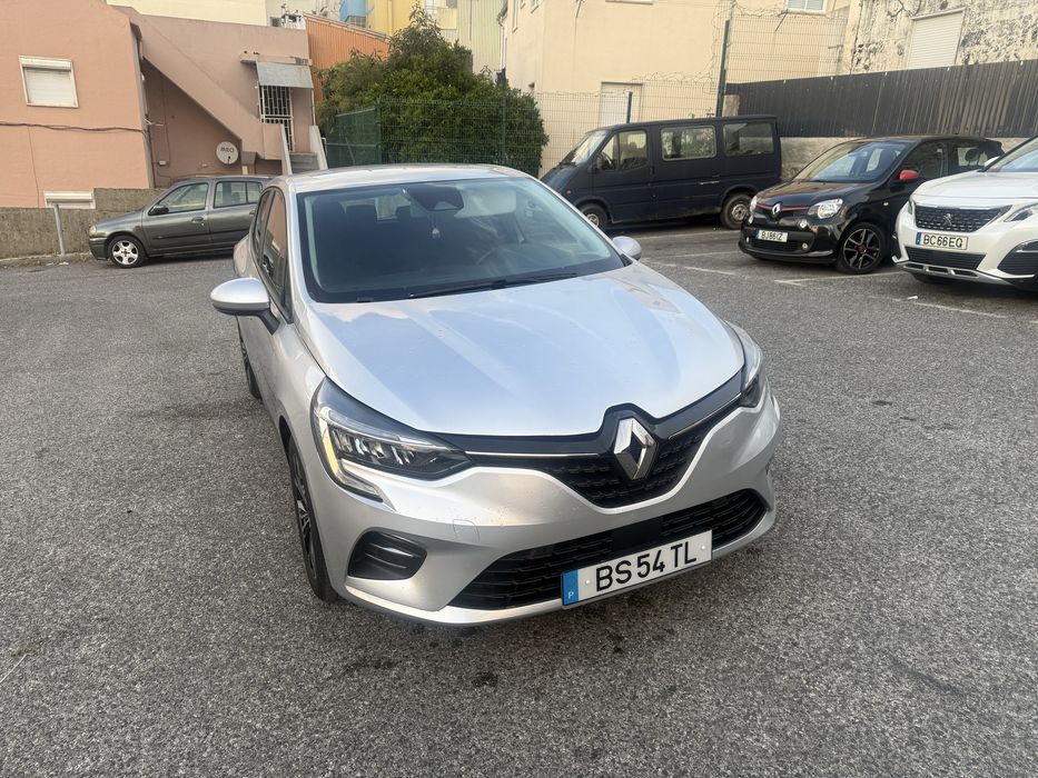 renault clio 1.6 2021 E-tech exclusive