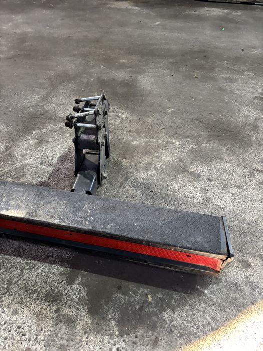 Підніжка до Спринтера w906, w907