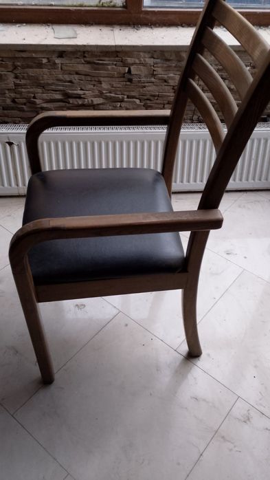 Продам меблі вживані