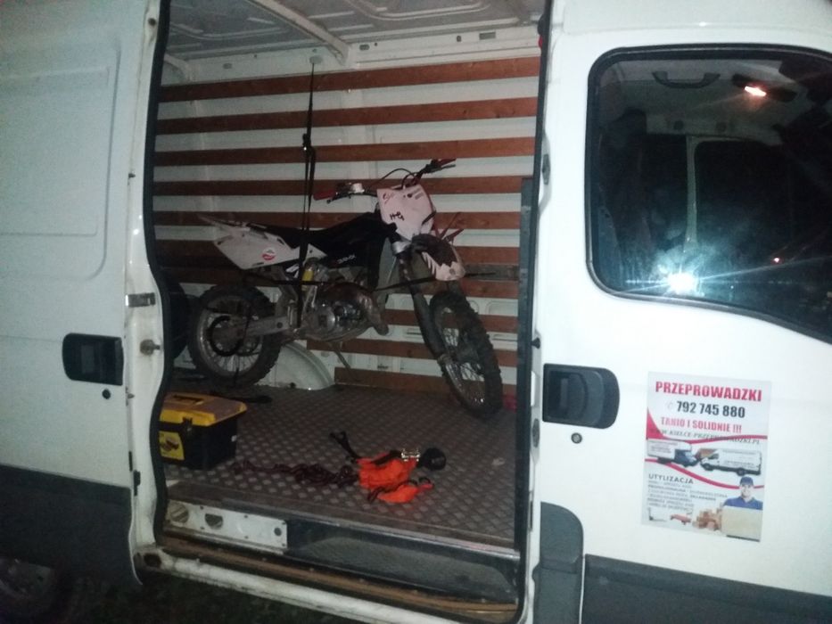 Tanio i solidnie!!! Przeprowadzki, ekspresowe utylizacje. F.H.U. ROCH