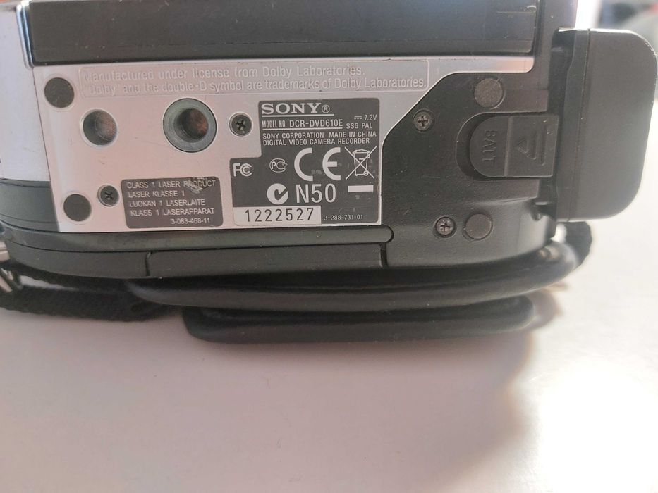 Видеокамера Sony DCR-DVD610E