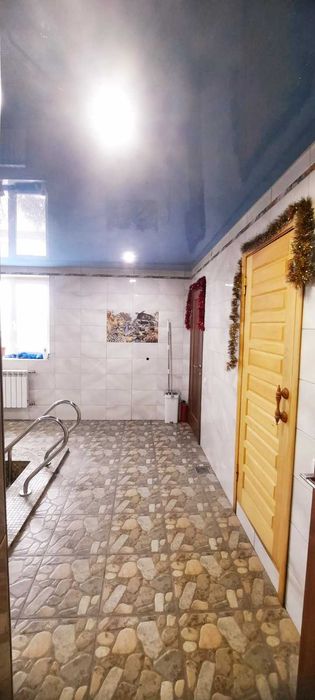 Продаж 2 поверхового Будинку. Власниця.