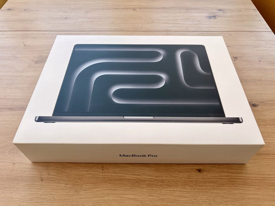 MacBook Pro M4 Pro 16” – 24GB RAM 512GB SSD
