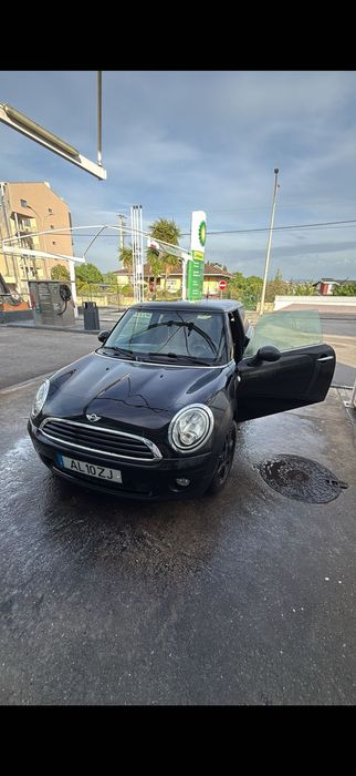 MINI One 1.4 Gasolina | 2010 | 170.000 km | Revisão Feita