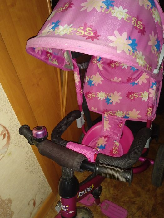 Велосипед з батьківською ручкою