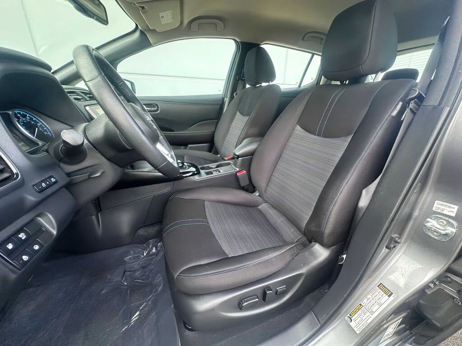 Nissan LEAF SV Plus      2023